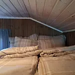 Trivelig Med Innlagt Strom Og Vann Perfekt For Familietur Bilveg Helt Frem Ferienhaus Rotvolden