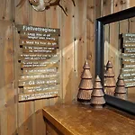 Ferienhaus Trivelig Med Innlagt Strom Og Vann Perfekt For Familietur Bilveg Helt Frem Rotvolden