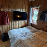 Trivelig Med Innlagt Strom Og Vann Perfekt For Familietur Bilveg Helt Frem Rotvolden
