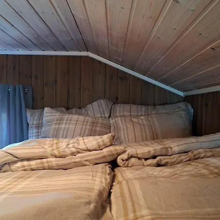 Trivelig Med Innlagt Strom Og Vann Perfekt For Familietur Bilveg Helt Frem Hébergement de vacances Rotvolden